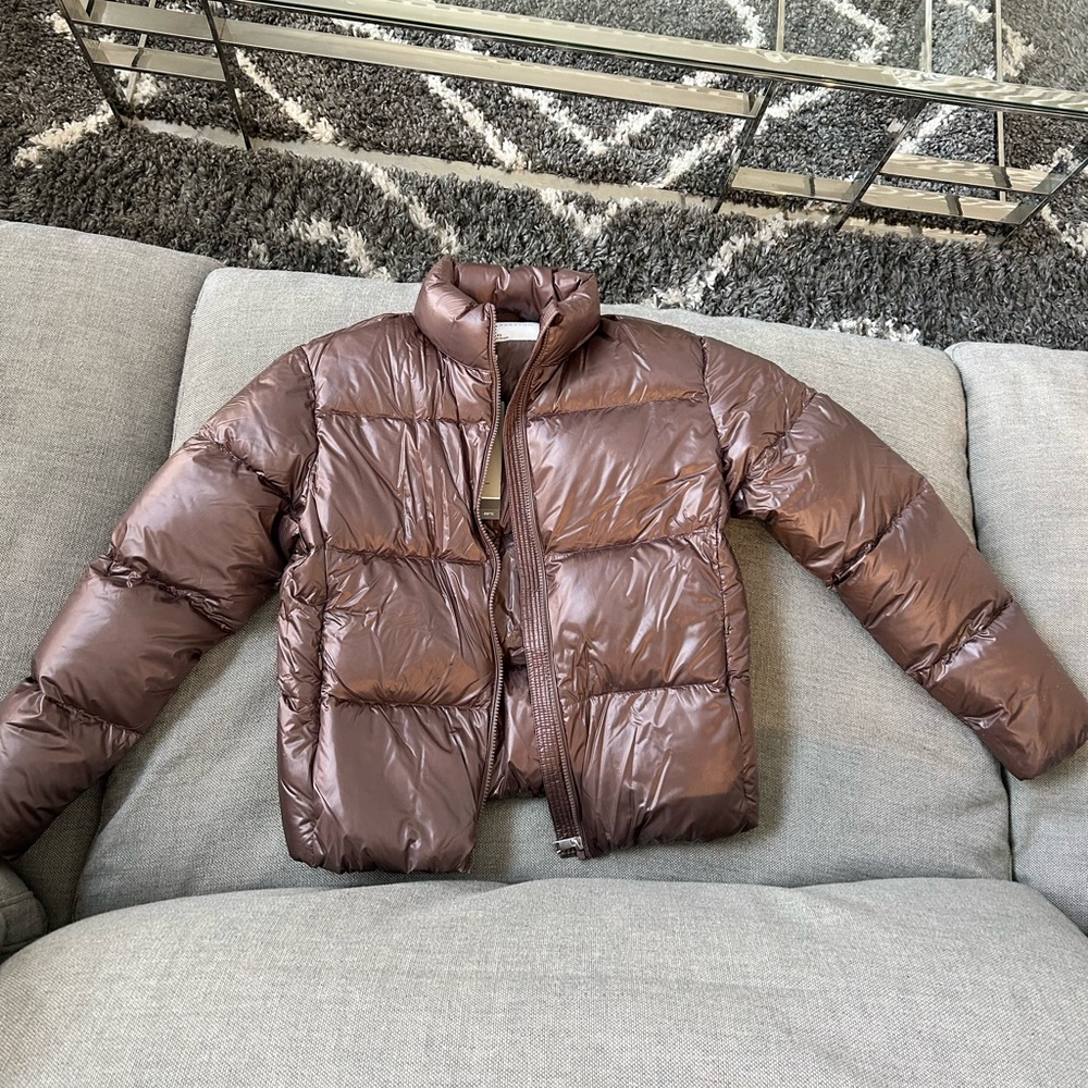 Brand new with tags! Chocolate brown/ purple tone metallic puffer from Aritzia